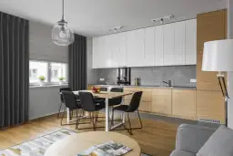 Jak optycznie powiększyć małe okno i wpuścić więcej światła