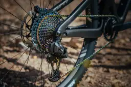 Napęd 1x: Czy prostota i niezawodność to przyszłość Twojego roweru?