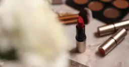 Dlaczego diety filmowych gwiazd są groźne dla jelit?