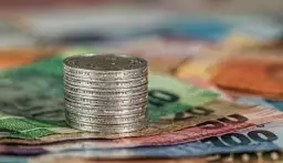 Gotówka, kryptowaluty i kontrola: odkrywanie finansów polskich platform rozrywkowych online