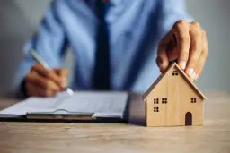 Ustawa o gospodarce nieruchomościami - kluczowe przepisy i konsekwencje