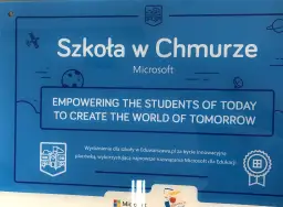 Czy egzaminy w szkole w chmurze są online? Sprawdź, jak to działa i czy musisz być na miejscu