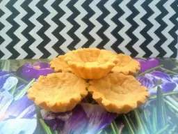 Korpusy na babeczki: Jak przygotować idealne kruche podstawy