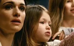 Dom snów - Mroczny thriller z Craigiem i Weisz na Filmweb