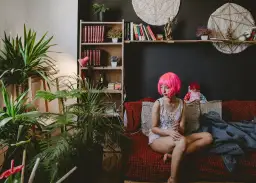 Rośliny oczyszczające powietrze – które warto mieć w domu?