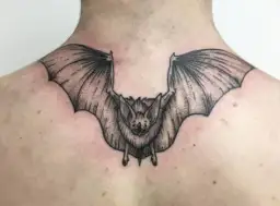 Nietoperz tatuaż znaczenie - odkryj ukryte symbole i ich moc