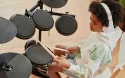 Perkusja elektroniczna w praktyce: Jak dostosować brzmienie do różnych gatunków muzycznych