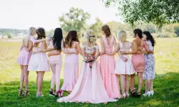 Ile dać na ślub bez wesela? Oto najlepsze propozycje prezentów