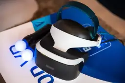 Czy PlayStation VR działa na komputerze? Jak podłączyć i czy warto?