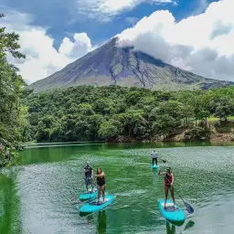 Kostaryka kiedy jechać: uniknij tłumów i złej pogody – najlepsze miesiące na podróż