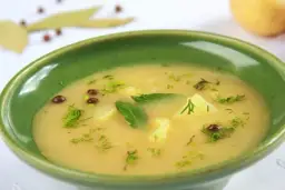 Jak ugotować zupę ziemniaczaną - prosty przepis na idealną zupę