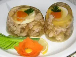 Jak zrobić galaretkę z kurczaka - prosta receptura na wyjątkowe danie