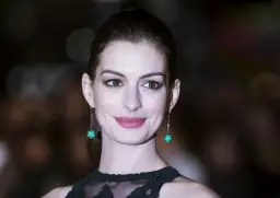 Anne Hathaway: fascynujące fakty o wieku, dzieciach i mężu