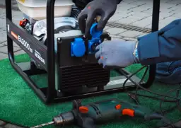 Jak podłączyć agregat do sieci i uniknąć niebezpieczeństw?