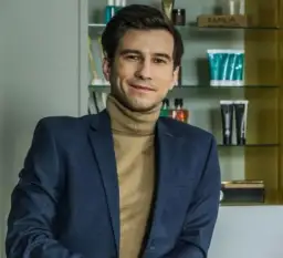 Franek z M jak miłość - Kim jest aktor Piotr Nerlewski i jego kariera?