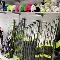 Jak dobrać idealną długość nart dla dziecka? Praktyczne porady dla rodziców