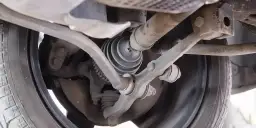 Objawy uszkodzonej półosi BMW – jak rozpoznać poważne problemy