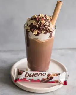 Jak zrobić pyszny shake czekoladowy bez lodów – prosty przepis dla każdego