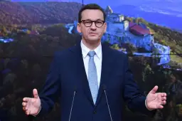 Ile zarabia Morawiecki? Zaskakujące fakty o jego wynagrodzeniu