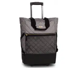 Elegancki wózek na zakupy – jak wybrać idealny model dla siebie?