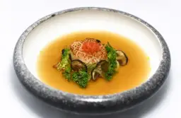 Gdzie zjeść w Szczawnie-Zdroju? Odkryj najlepsze restauracje!