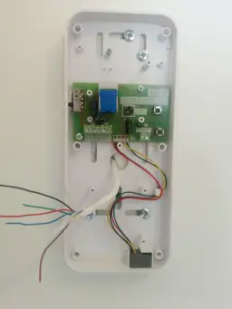 Jak podłączyć domofon 2-przewodowy Cyfral: 9 kroków instalacji