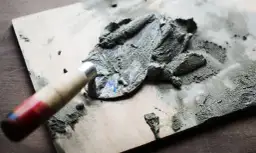 Cement 32 5 czy 42 5 - co wybrać dla lepszej wytrzymałości?