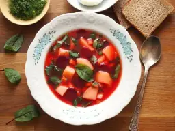 Jak zrobić zupę z botwiny - prosty przepis na zdrową zupę bez mięsa