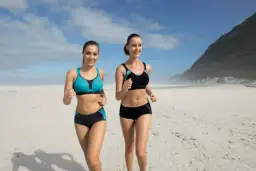 Jak się ubierać do biegania: unikaj błędów i wybierz idealny strój na każdą pogodę