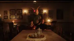 Film W labiryncie: mroczna tajemnica i znaczenie ukryte w zagadkach