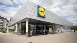 Ile kosztuje FIFA 18? Porównanie cen edycji i platform