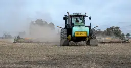 Wał strunowy samoróbka: Jak zbudować własny wał posiewny krok po kroku