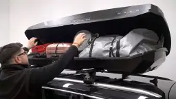 Box na dach: jak zwiększyć przestrzeń bagażową i podróżować wygodnie