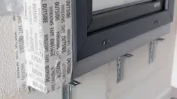 Kotwy do okien Drutex: wszystko, co musisz wiedzieć o montażu