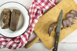 Jak długo gotować ozorki wieprzowe, aby były idealnie miękkie?