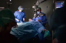 Ile trwa operacja jaskry? Poznaj czas i co warto wiedzieć