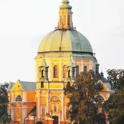Sanktuarium w Gostyniu: Odkryj jego niezwykłe znaczenie i historię