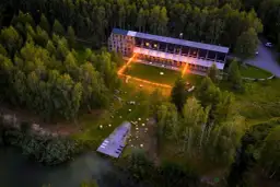 Oczyszczalnia miejsce: malownicza stodoła eventowa blisko Warszawy