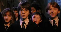 Odkryj Magię: Wnikliwe spojrzenie na 'Harry Potter i Kamień Filozoficzny'