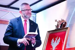 Kim jest Grzegorz Braun? Zaskakujące fakty o jego pochodzeniu