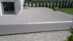 Idealny taras do szarej elewacji - poznaj najlepsze kolory i materiały