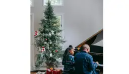 Jak dbać o sztuczne choinki na pniu?