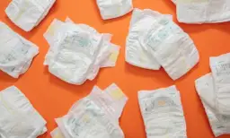 Jakie pampersy dla rocznego dziecka są najlepsze? Poznaj sprawdzone opcje
