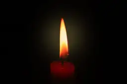 Jak zrobić własną świeczkę - proste kroki i kreatywne pomysły