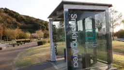 Gdzie na lotnisku można palić? Sprawdź, gdzie znajdziesz strefy dla palaczy