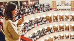 Jak się ubrać na koncert orkiestry symfonicznej, aby nie popełnić błędu