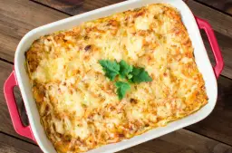 Jak przygotować pyszną zapiekankę z mięsem z rosołu z resztek