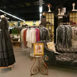 Najlepsze vintage shop w Kolorado - odkryj unikalne skarby