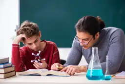 Ile kosztują korepetycje z chemii? Sprawdź ceny i uniknij przepłacania!