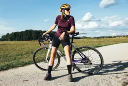 Jak wybrać idealny rower crossowy damski? Kluczowe cechy i modele.